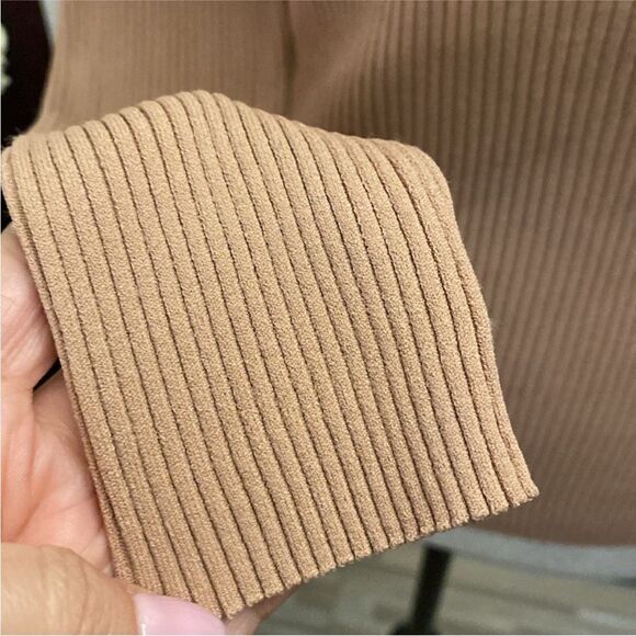 A.L.C. Ribbed Tan Long Sleeve Top, XL - Picture 7 of 12